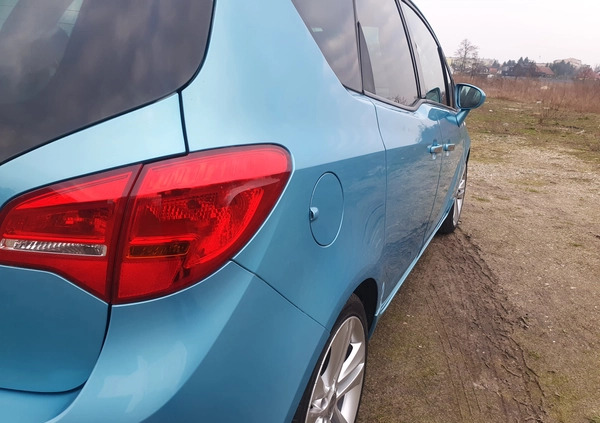 Opel Meriva cena 20000 przebieg: 227221, rok produkcji 2010 z Piotrków Kujawski małe 277
